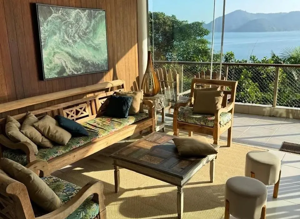 Casa em Ubatuba Vista Incrível Beira-Mar-1